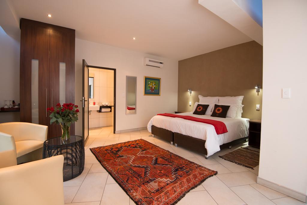 Montebello Guesthouse Windhoek Zimmer foto